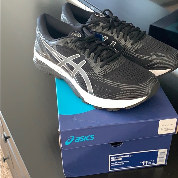 Asics Other - Asics Gel-Nimbus 21, size 11